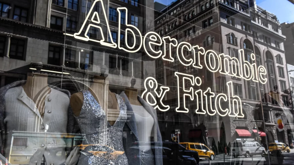 Abercrombie & Fitch’s Surging Sales Momentum